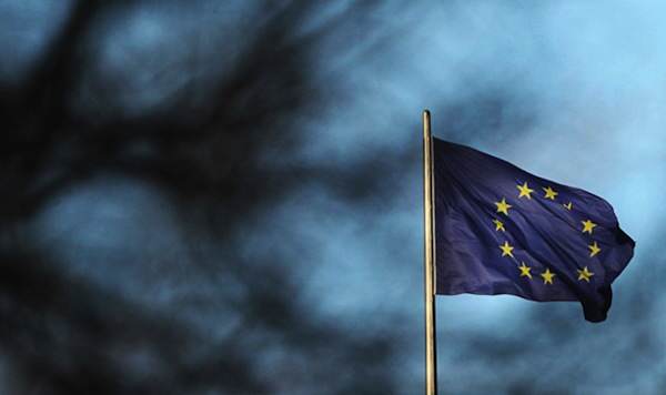 How can EU Overcome its Structural Problems? An Effective Model